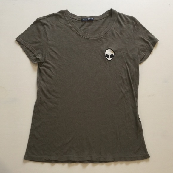 BRANDY MELVILLE Alien T-Shirt - Picture 1 of 3